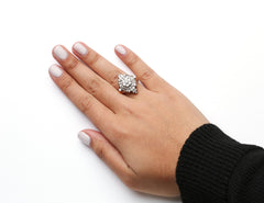 10K Yellow Gold 1 Cttw Round and Baguette cut Diamond Cluster and Rhombus Halo Ring (H-I Color, I1-I2 Clarity)