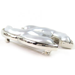 CHANEL B25C Coco Mark CC Logo Brooch, Silver, with Box, Made in Italy, Women's, Very Popular, Highly Recommended ◎ — Like New
