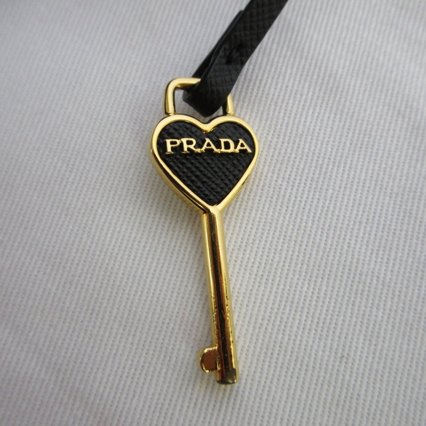 PRADA Prada Saffiano Leather Heart Motif Turn Lock Chain Wallet BT770C Black Women's