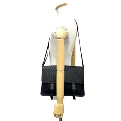 BOTTEGA VENETA Intrecciato Leather Nylon Shoulder Bag Business Black o6064 — Like New