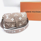 Louis Vuitton Diane Bicolor Empreinte M46583 Tourtrême Crème Shoulder Bag — Like New