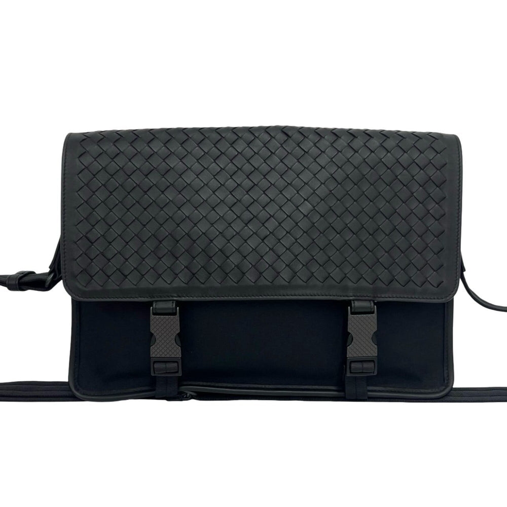 BOTTEGA VENETA Intrecciato Leather Nylon Shoulder Bag Business Black o6064 — Like New