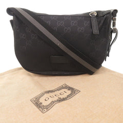 Like new Gucci GG nylon black shoulder bag 0637 GUCCI — Like New