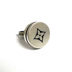 Louis Vuitton Men's Stud Earrings LV Tailor Silver — Like New