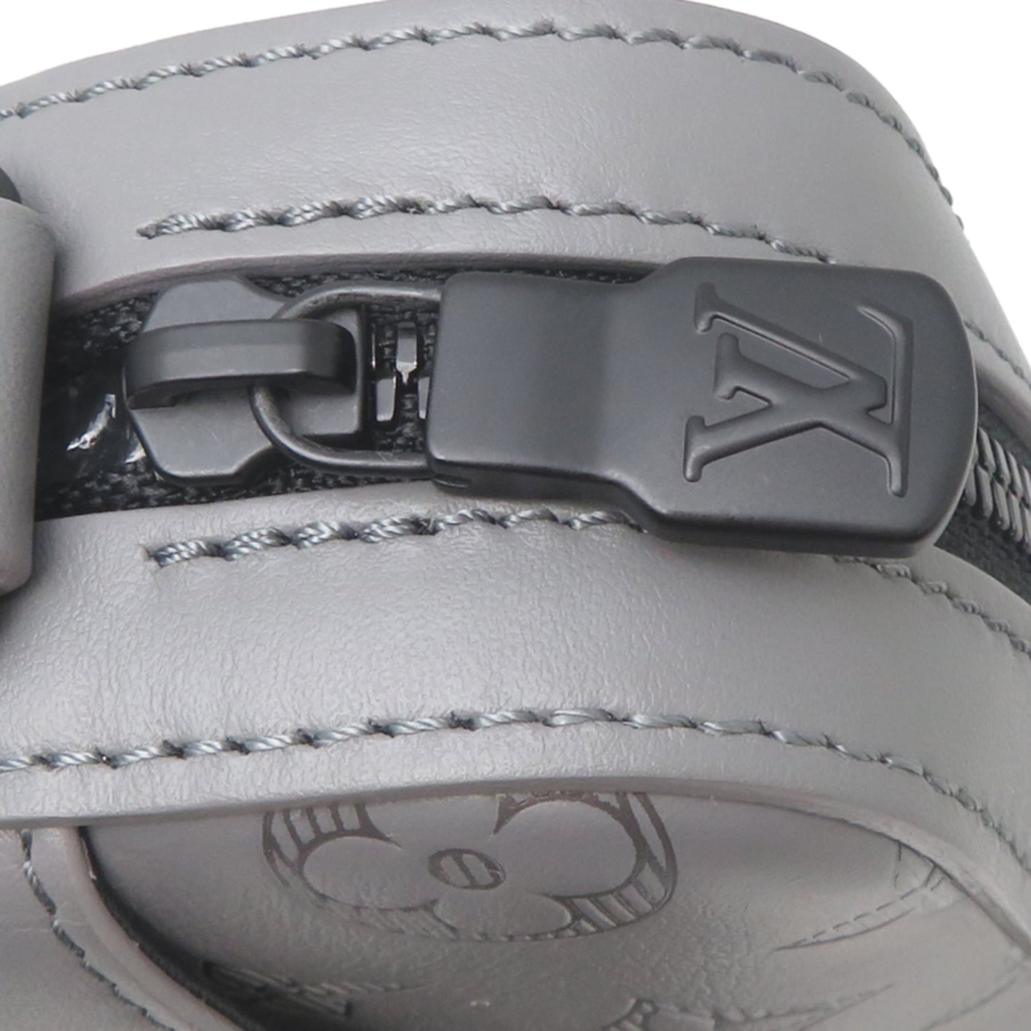 Louis Vuitton Duo Messenger Men's Shoulder Bag M46104 (Discontinued) Monogram Shadow Gray