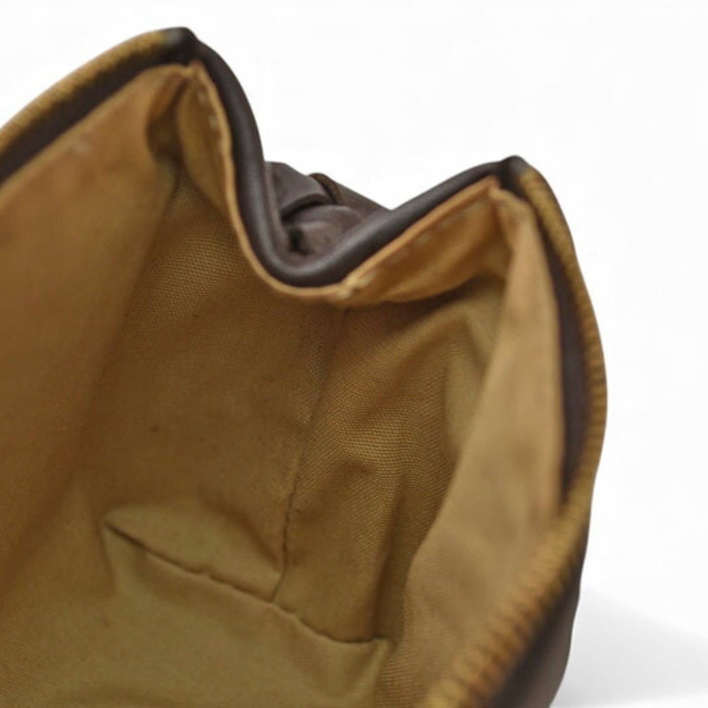 Bottega Veneta Travel Pouch in Intrecciato Nappa, Dark Brown, 164818 V0010 2040