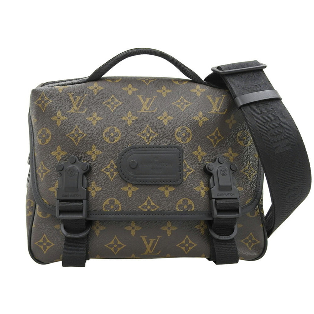 Like new Louis Vuitton Monogram Macassar LV Trail M46972 shoulder bag — Like New