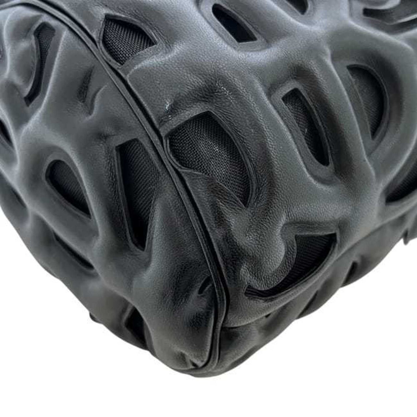 Burberry Ronbi Bag f-24660 Black TB Monogram Leather ITDGSRL37FIR BURBERRY Mesh Cutout Thomas Women's