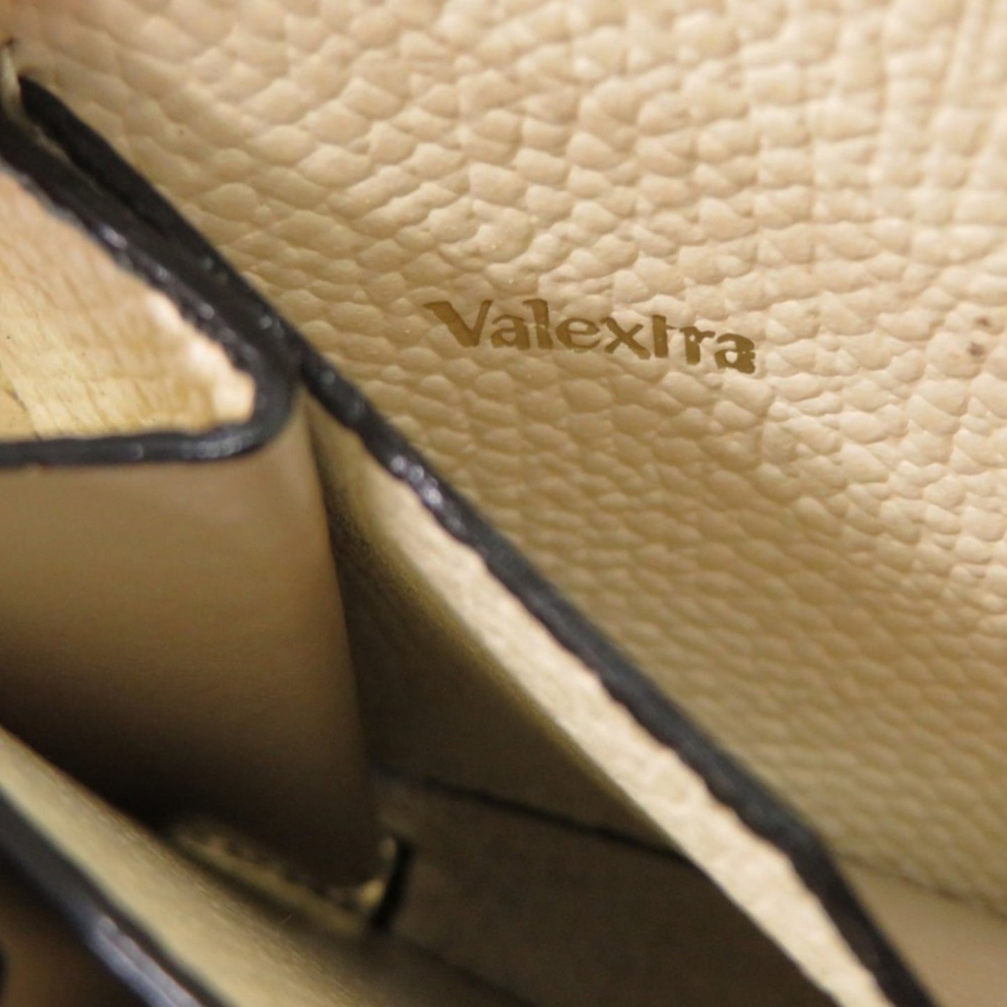 Valextra Zip Around Card Holder SGZA0010028LRLCC99WW Soft Calfskin White Coin Case 1336