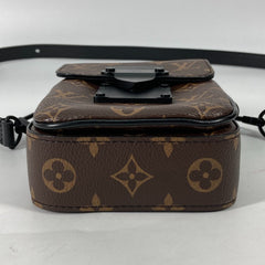 LOUIS VUITTON M81522 Monogram S-Lock Vertical Wearable Wallet Pochette Shoulder Bag Canvas Men's Maroon Brown L-240215-22 — New - Store Return