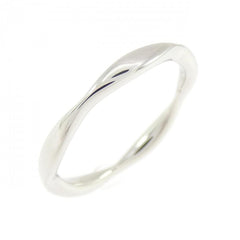 Chanel Camellia Ring — Like New