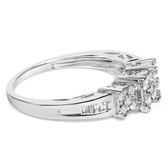 10K White Gold 1/2 Cttw Brilliant & Baguette Cut Diamond 3 Stone Design with 3 Square Clusters Engagement Ring (H-I Color, SI2-I1 Clarity)