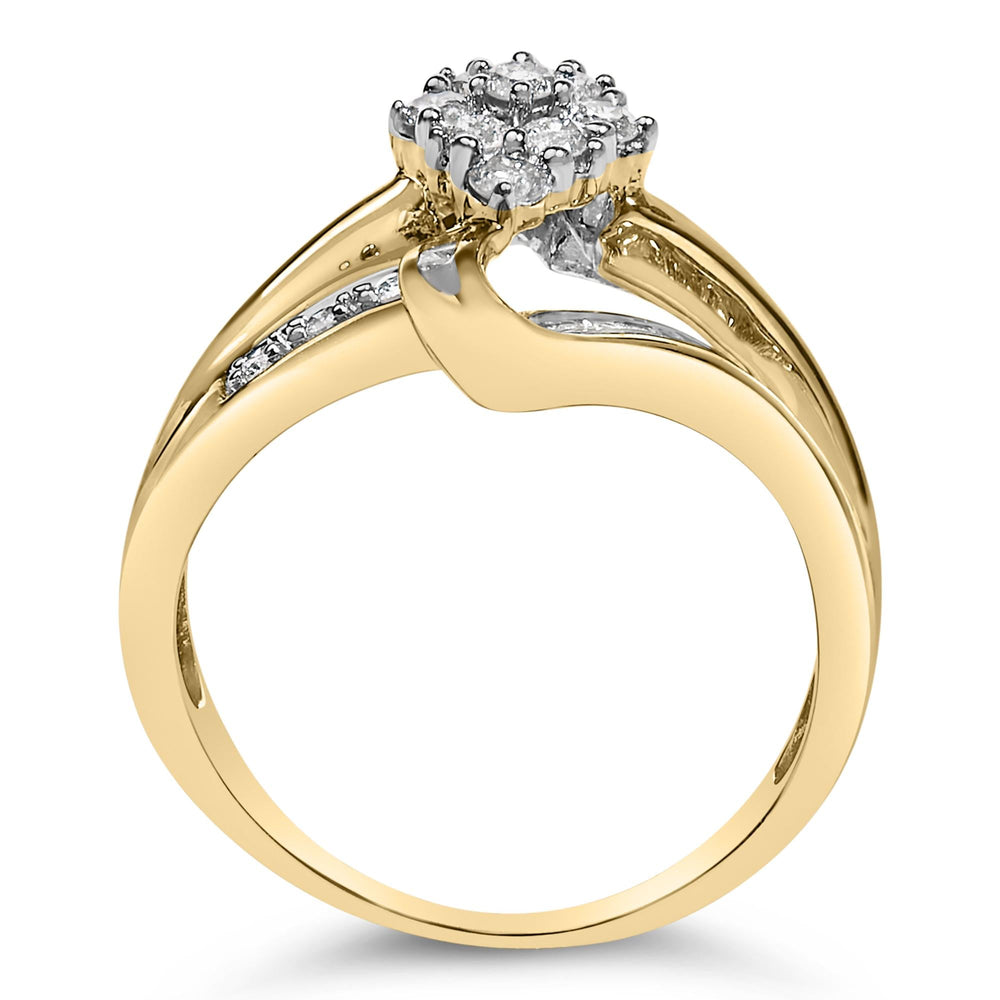 10K Yellow Gold 1/2 cttw Diamond Cluster Cocktail Ring (J-K Clarity, I1-I2 Color)