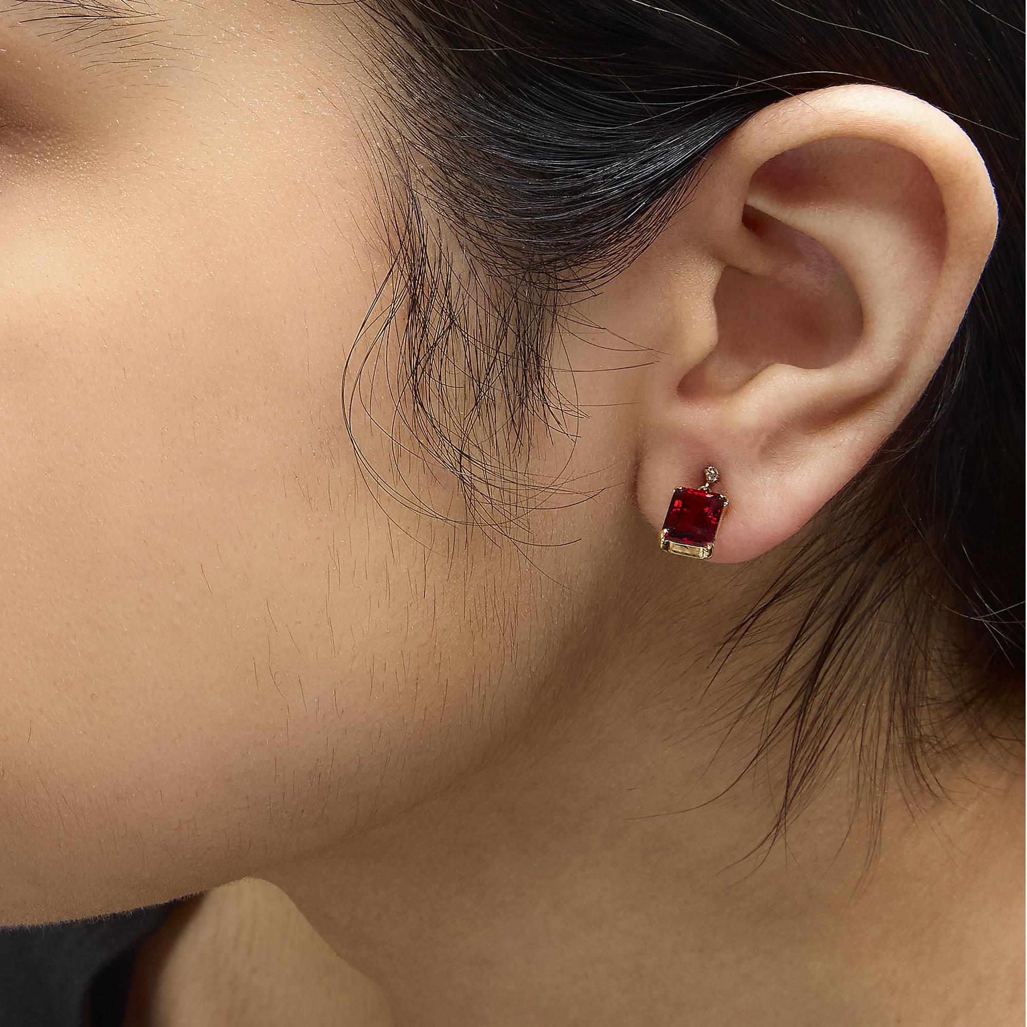 18K Yellow Gold Rectangular Emerald-Cut Garnet and Diamond Dangle Earrings