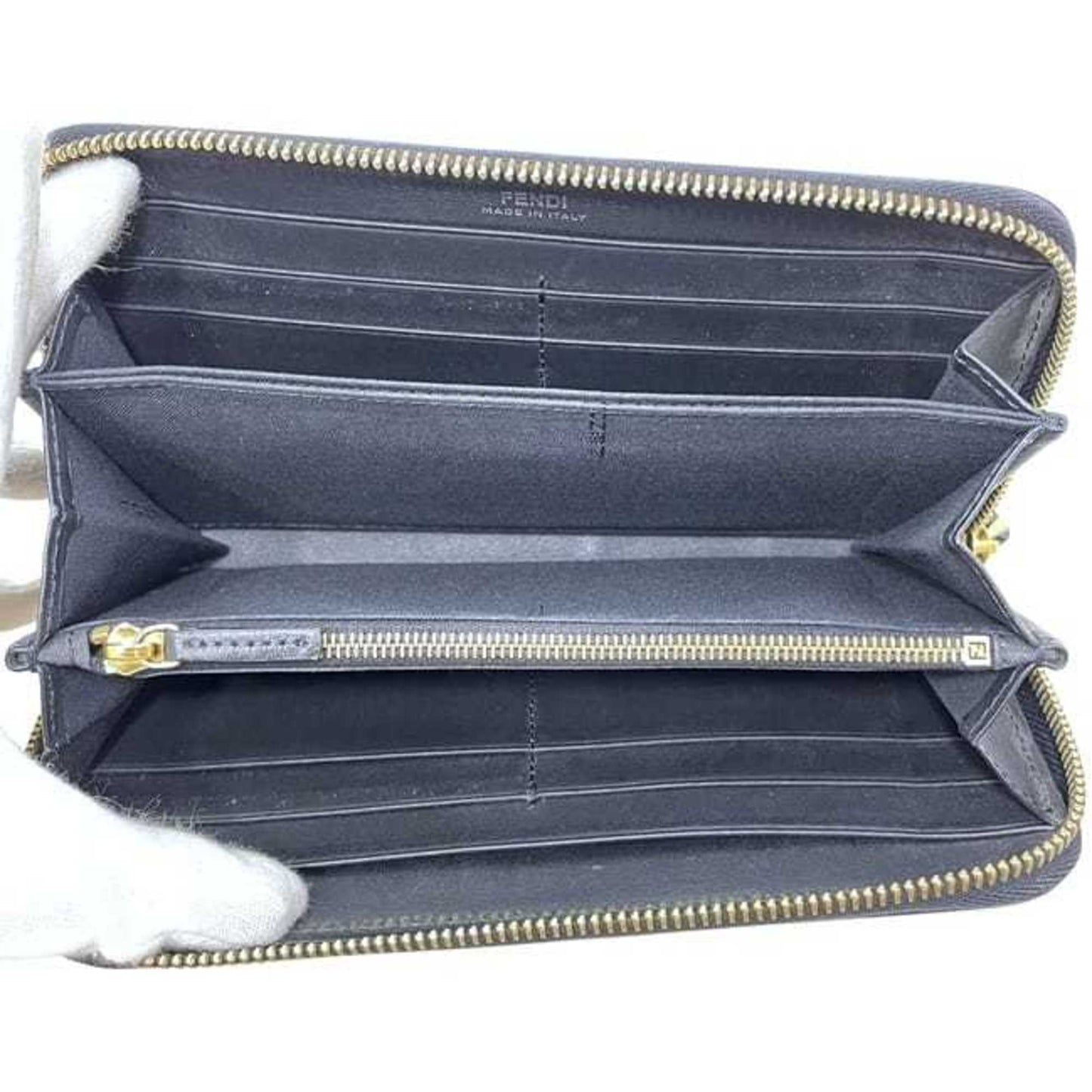 Fendi round long wallet ec-24631 Black Bugs 7M0210 leather metal SQP 198 3260 FENDI Monster Eye black men's women's