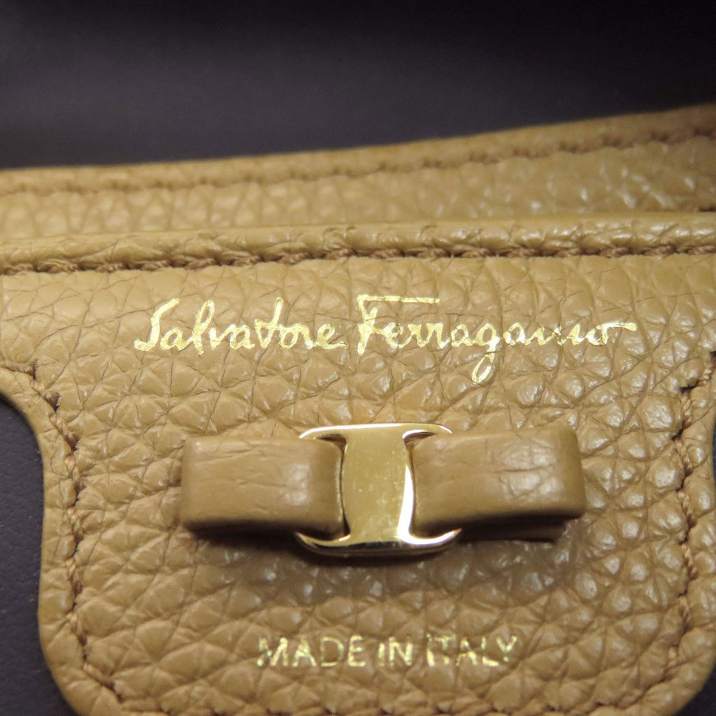 Salvatore Ferragamo Vara Ribbon Shoulder Bag Leather Women's