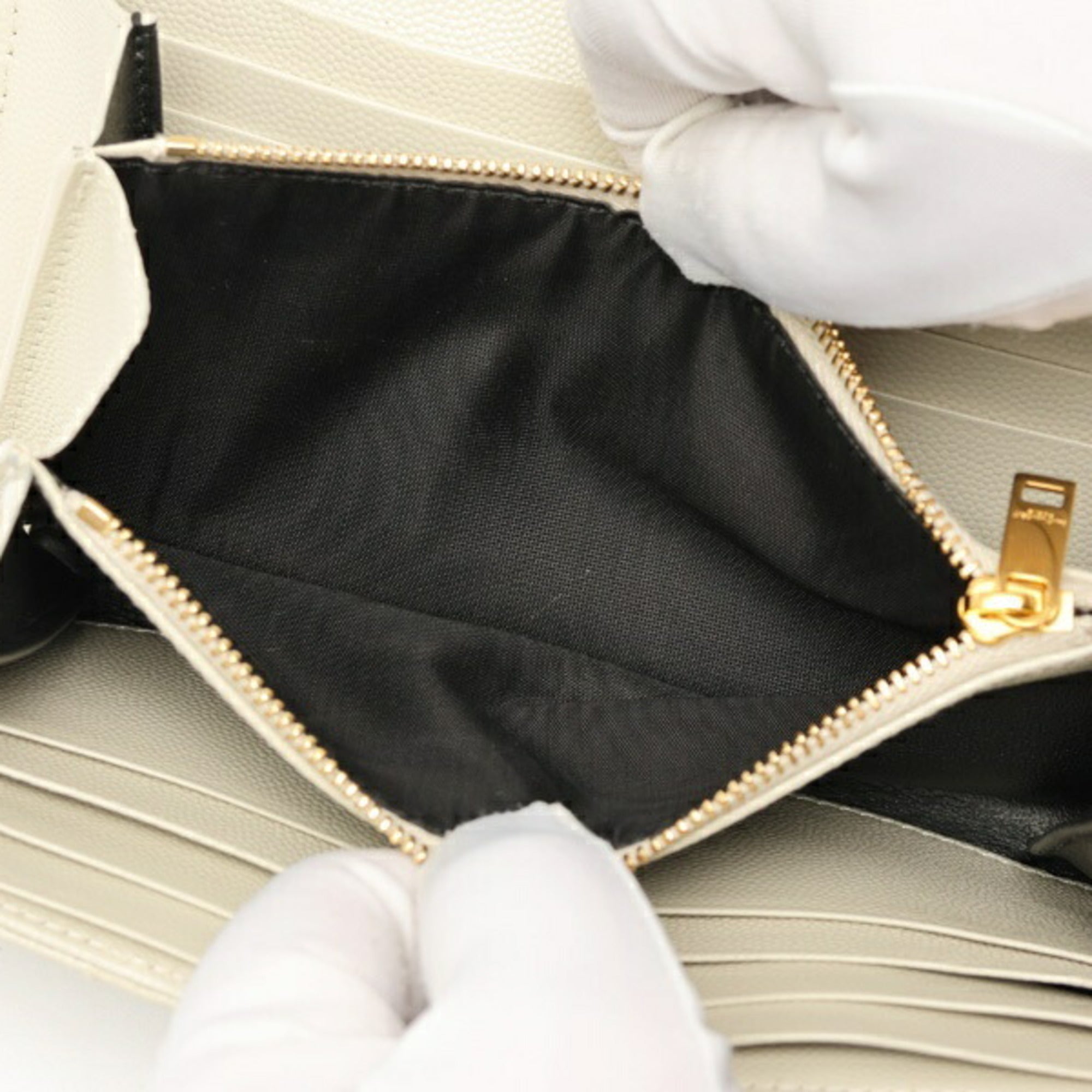 Saint Laurent Monogram Large Flap Wallet 372264 Grain de Poudre Embossed Leather Ivory S-159322