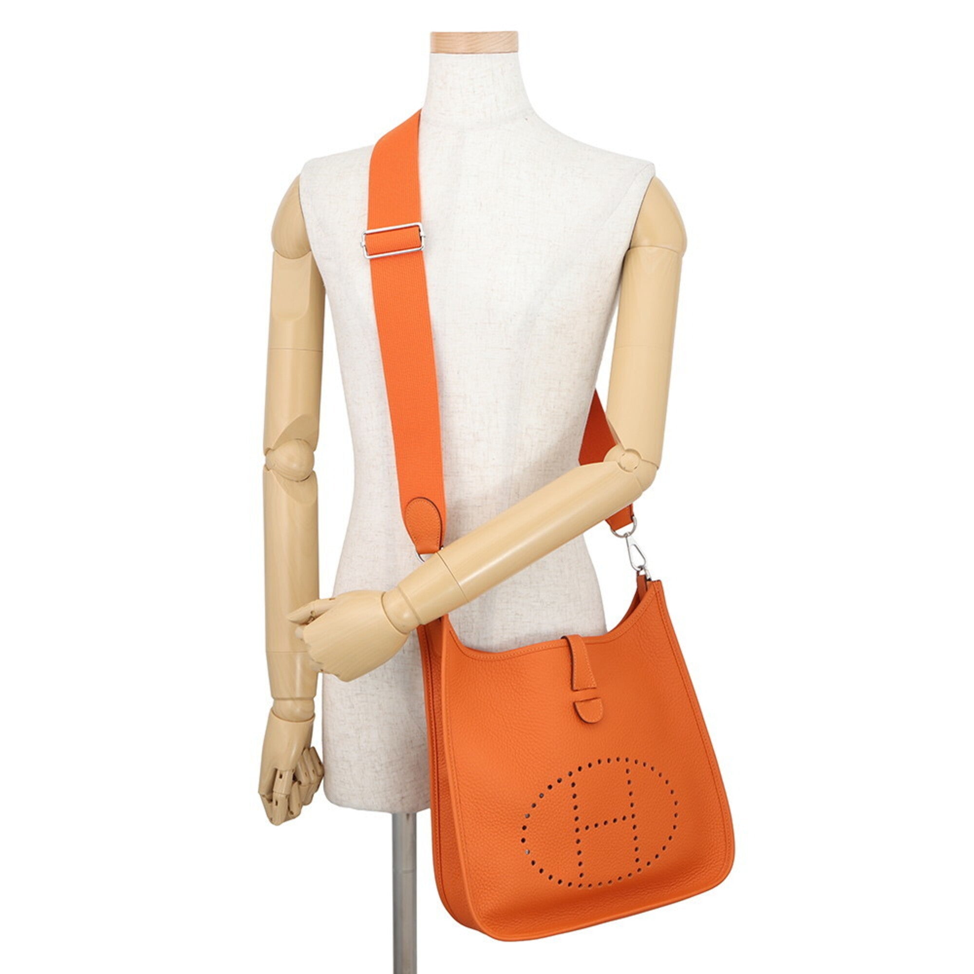 Hermes Evelyne 3 PM Shoulder Bag, Feu, Taurillon Clemence Leather, B Stamp, HERMES, Evelyne, Handbag, Women's, HERMES — Like New