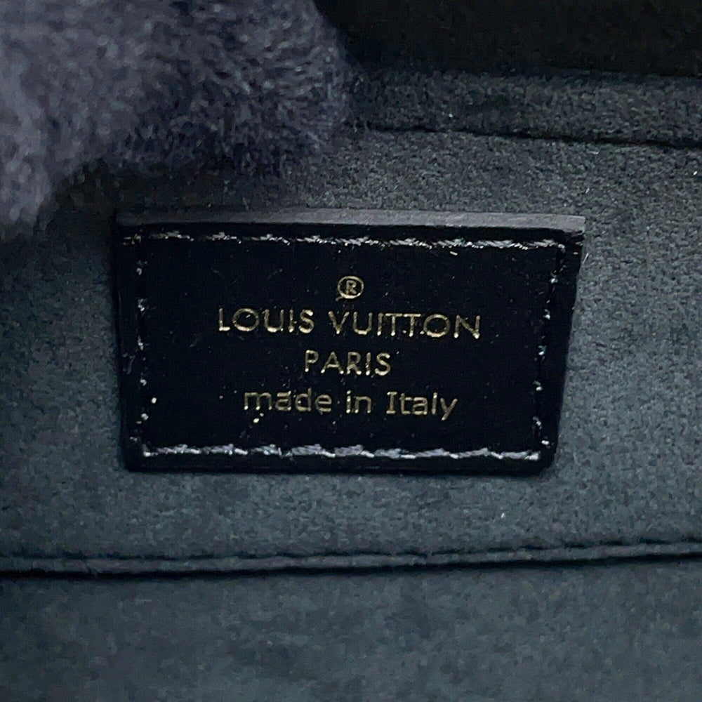 Louis Vuitton handbag, Monogram clutch M22323 LOUIS VUITTON handbag 2023SS Nicolas Ghesquière — Like New