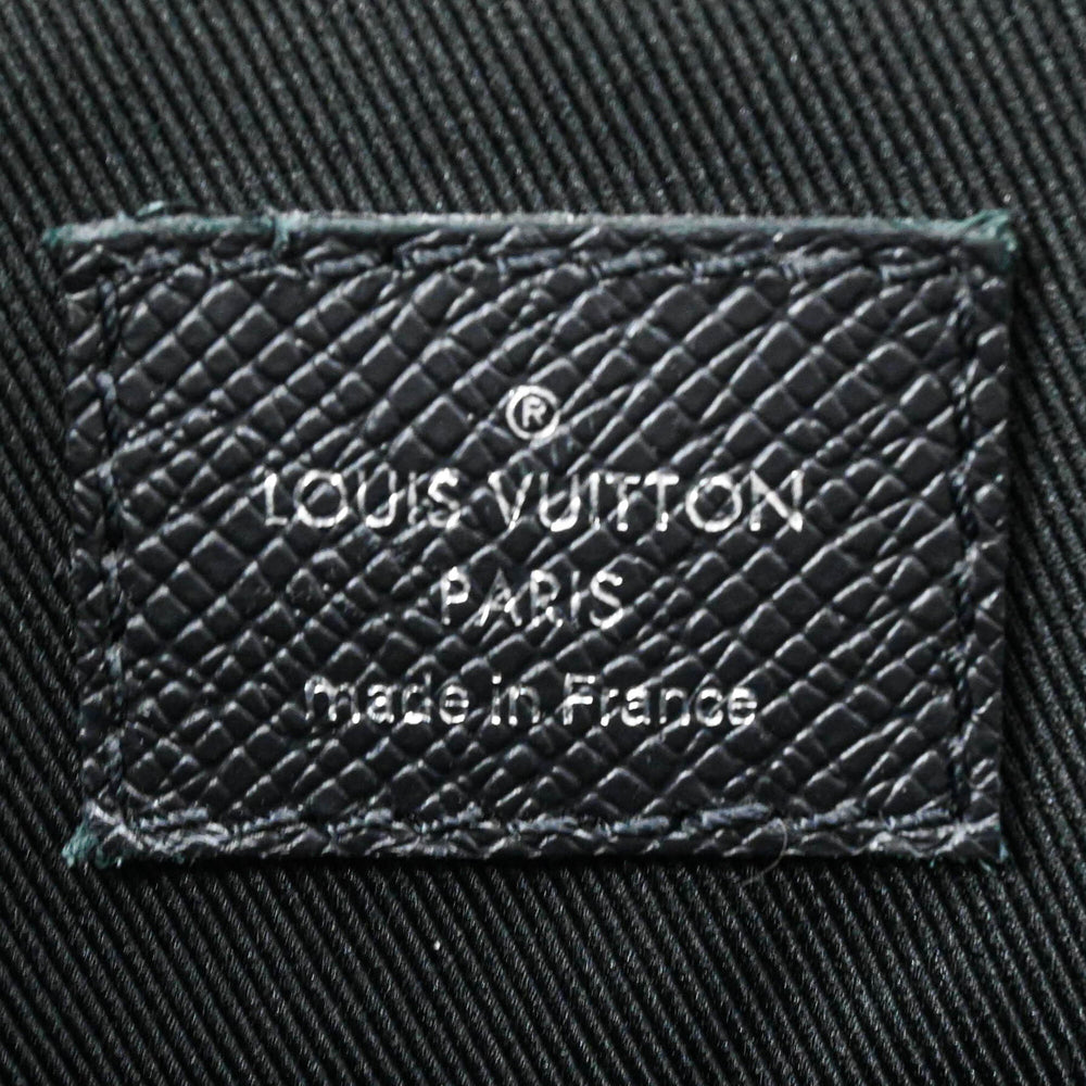 LOUIS VUITTON Louis Vuitton Taigarama Monogram City Tote Bag Handbag Noir M30431 — Like New