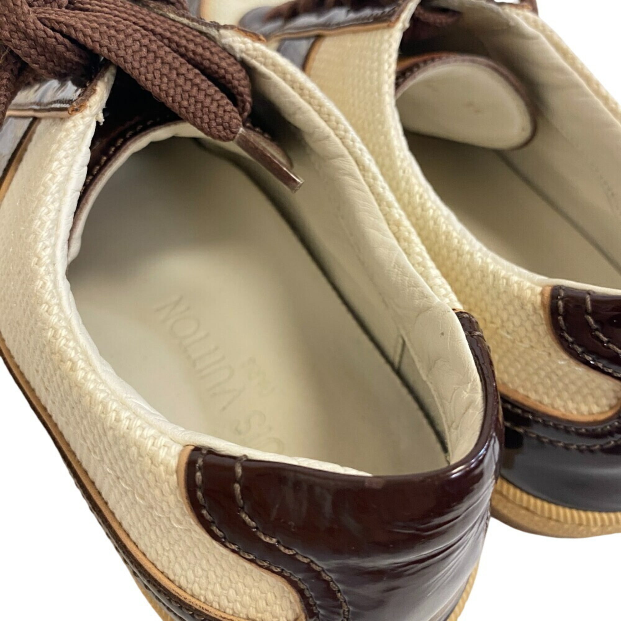 LOUIS VUITTON 22 Sneakers Brown Women's