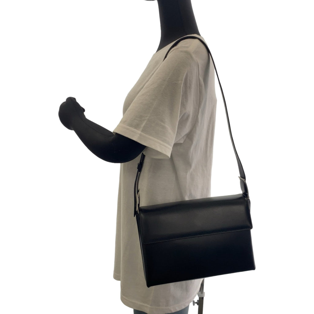 Salvatore Ferragamo Vara black leather shoulder bag with silver hardware, AF-21 9226, for women