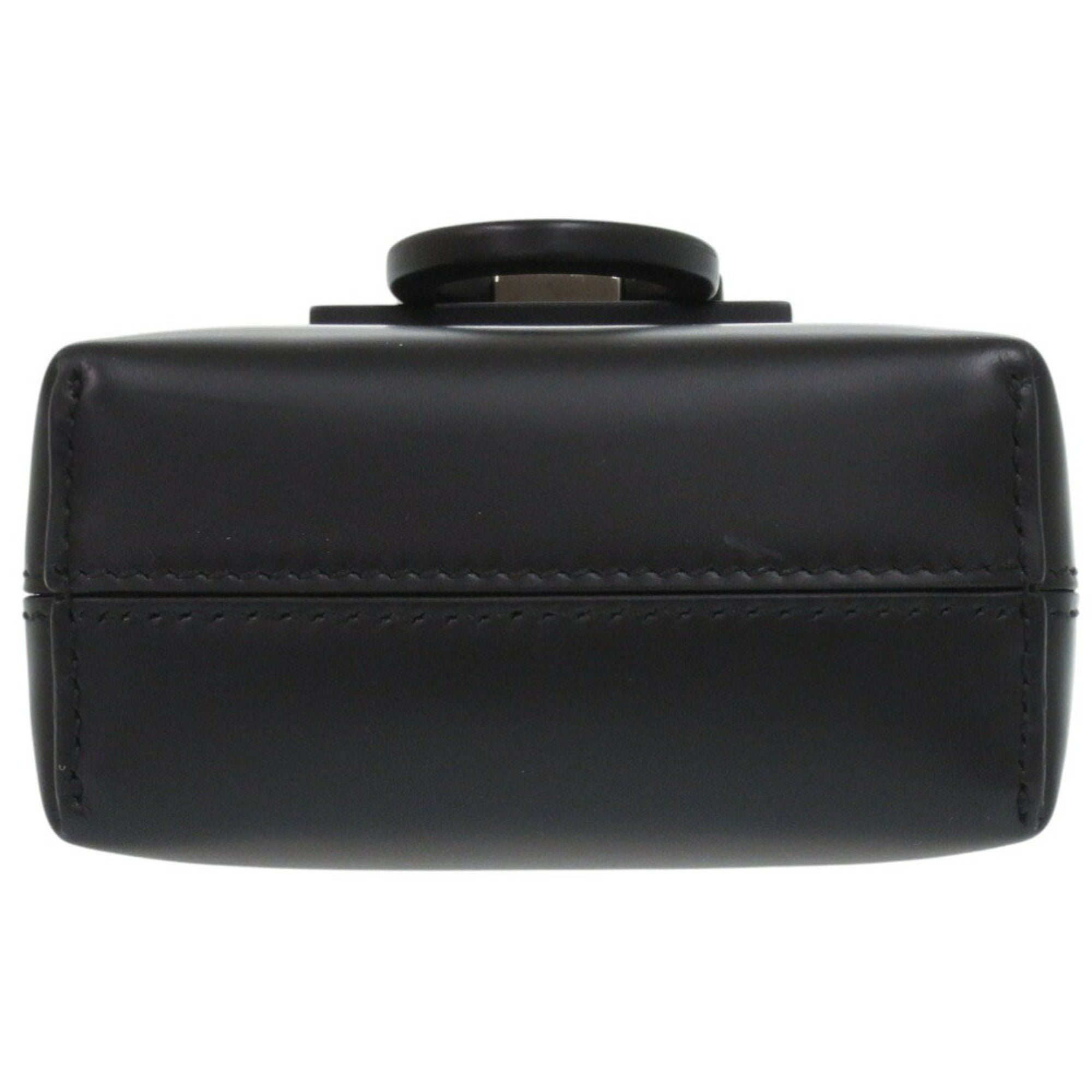 Like new Salvatore Ferragamo Gancini Trifoglio leather black handbag, model 0903 — Like New