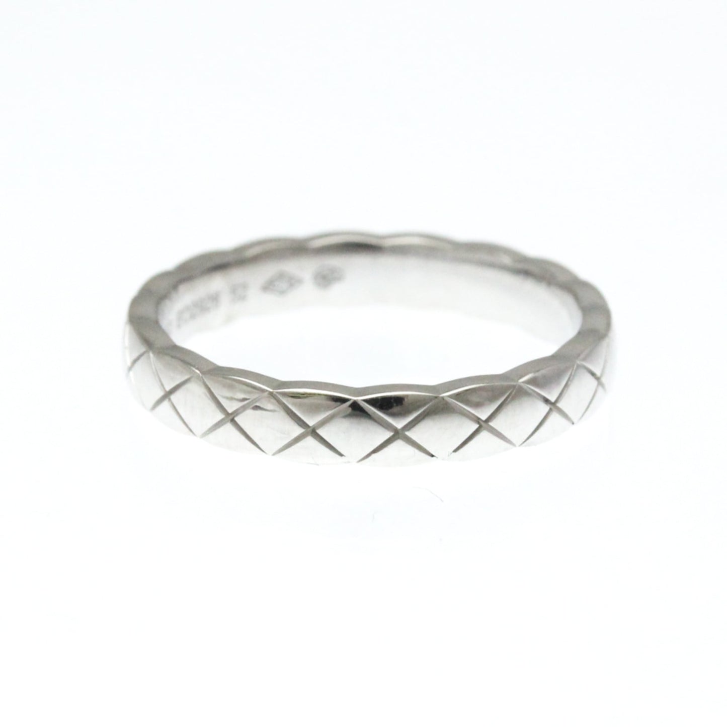 Chanel Coco Crush Ring Mini Model White Gold (18K) Fashion No Stone Band Ring Silver