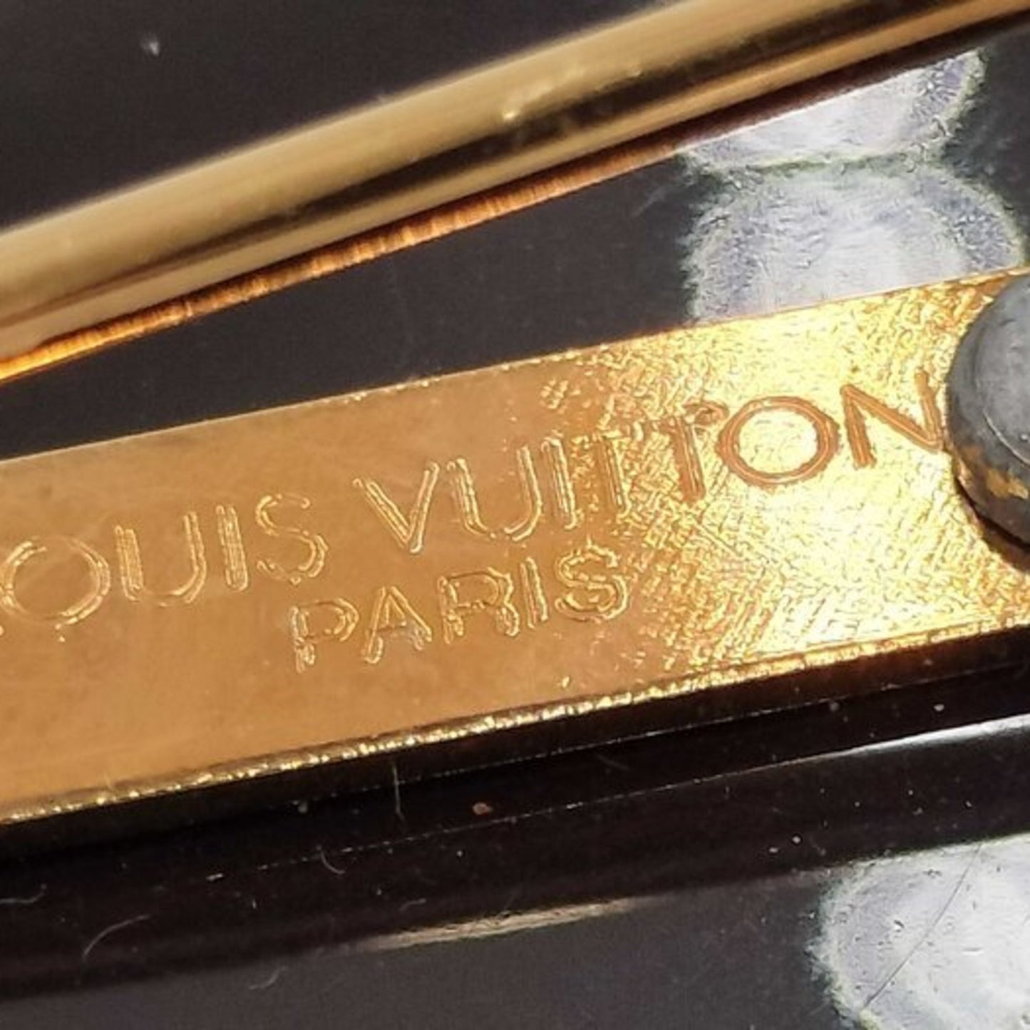 LOUIS VUITTON Brooch, Ebangle, M64939, Brown, Plastic, Men's/Women's
