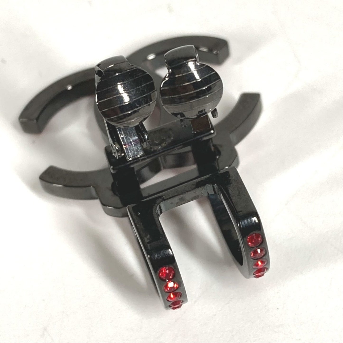 CHANEL B17S Crystal Coco Mark Swing Rhinestone Earrings, Single Ear, CC Logo, Metal, Women's, Red