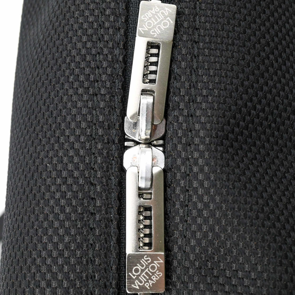 LOUIS VUITTON Damier Geant Citadin MM Shoulder Bag for Men, Black M93042 — Like New