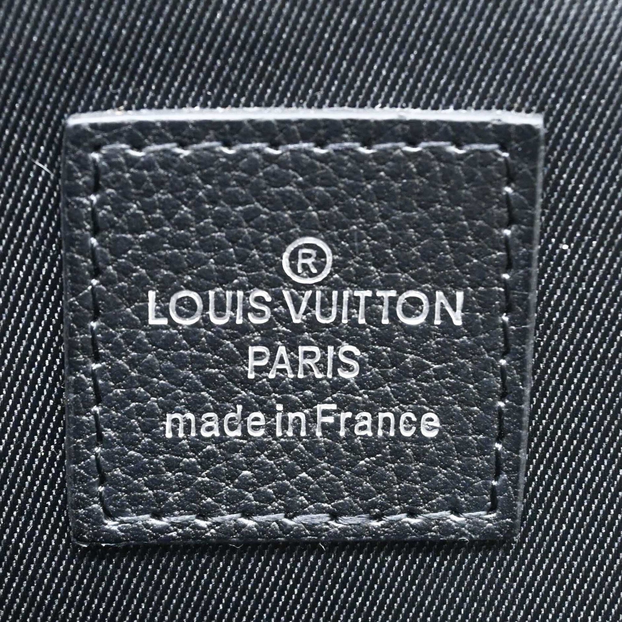 LOUIS VUITTON Pochette Jour GM Taurillon Leather Clutch Bag LV Black M67747 — Like New
