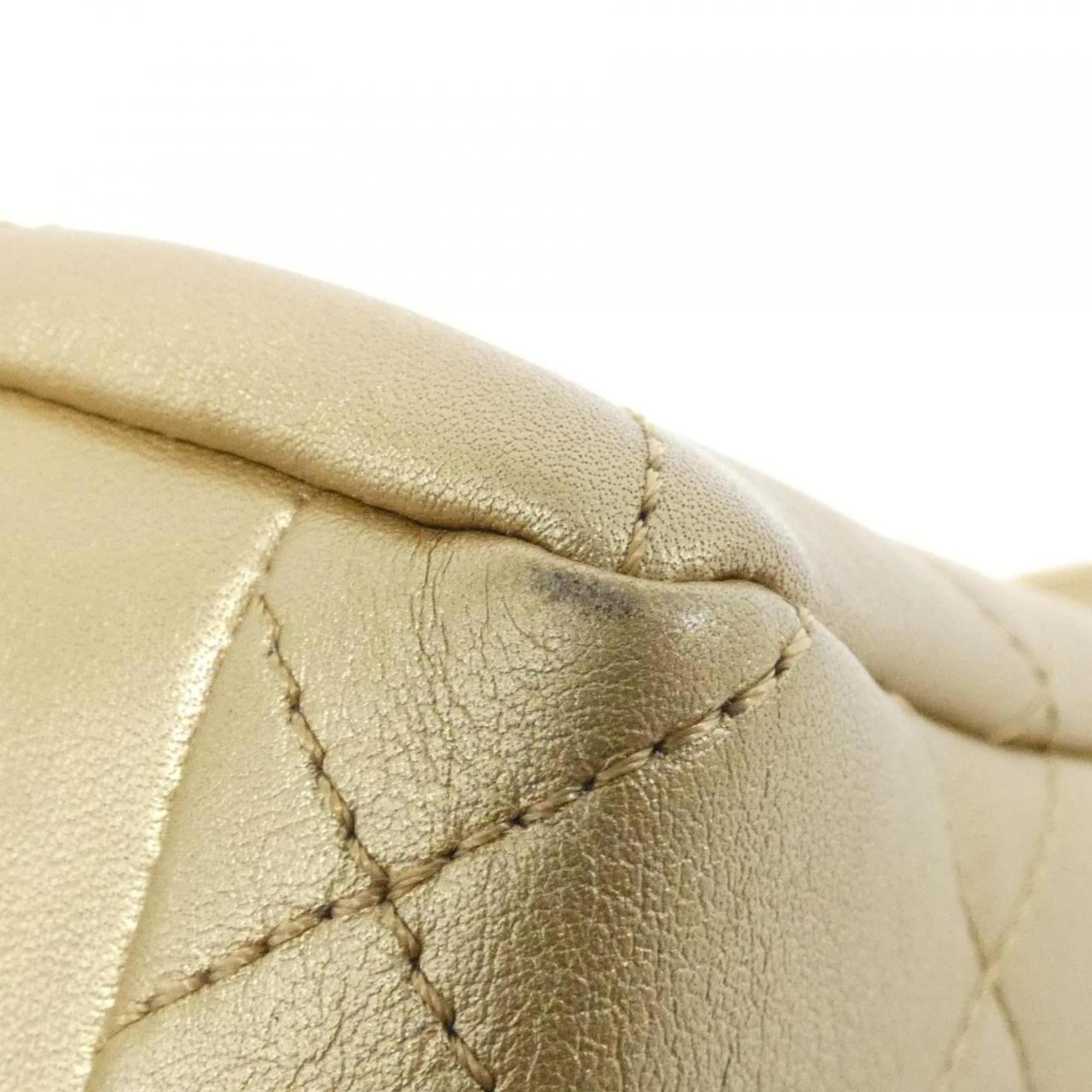 Chanel AS1886 handbag