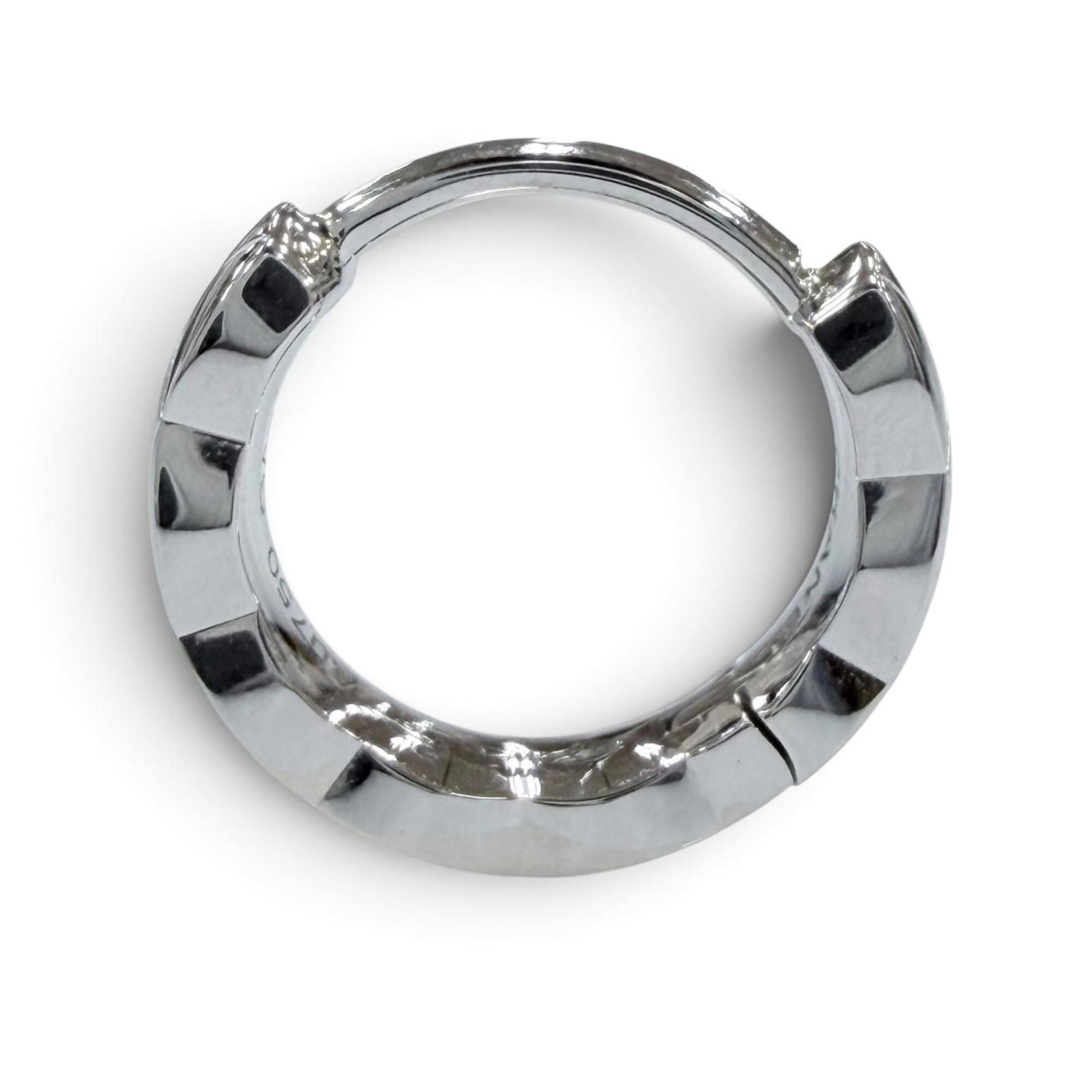 CHANEL J12687 Coco Crush Collection Single Mini Hoop Earrings AU750 (WG) White Gold, Weight 1.72g, Women's — Like New