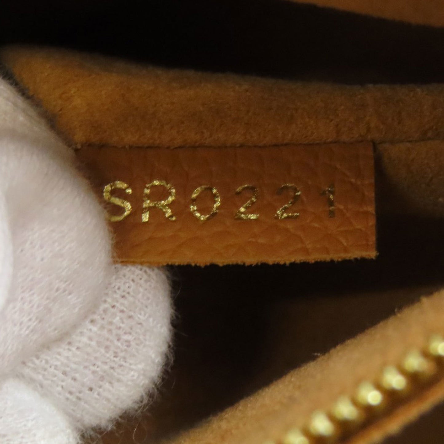 Louis Vuitton M53823 On My Side MM Tote Bag Monogram Canvas Women's LOUIS VUITTON