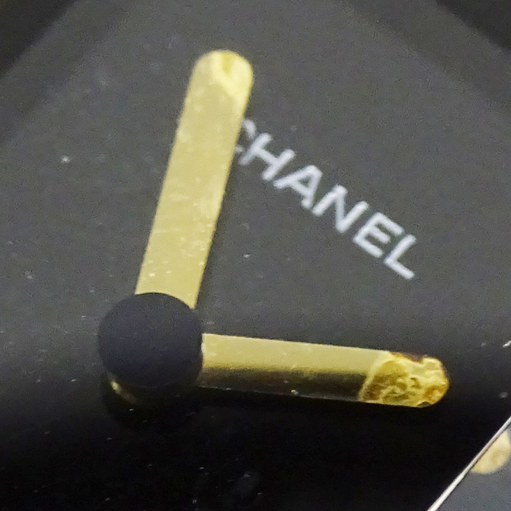 Chanel CHANEL Women's Watch Brand Premiere Quartz QZ GP Leather M Size H0001 Square Gold Black — Good