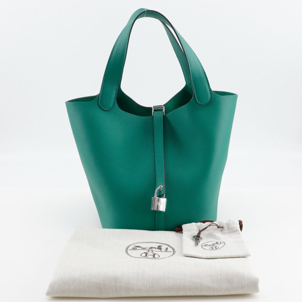 Hermes Hermès Picotin Lock 22 MM Handbag in Taurillon Maurice Vert Gate, 2022, Green, U A5 Strap Clasp, Women's — Like New