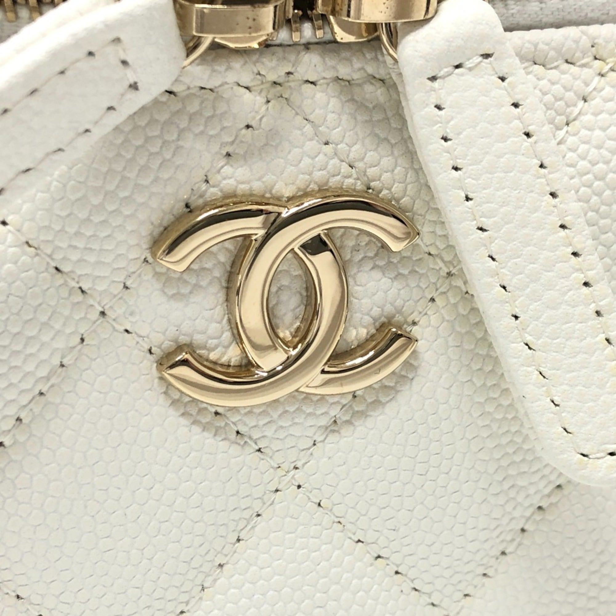 CHANEL AS3171 Coco Mark CC Vanity Bag Chain Handbag Shoulder Caviar Skin Women's White — New - Store Return