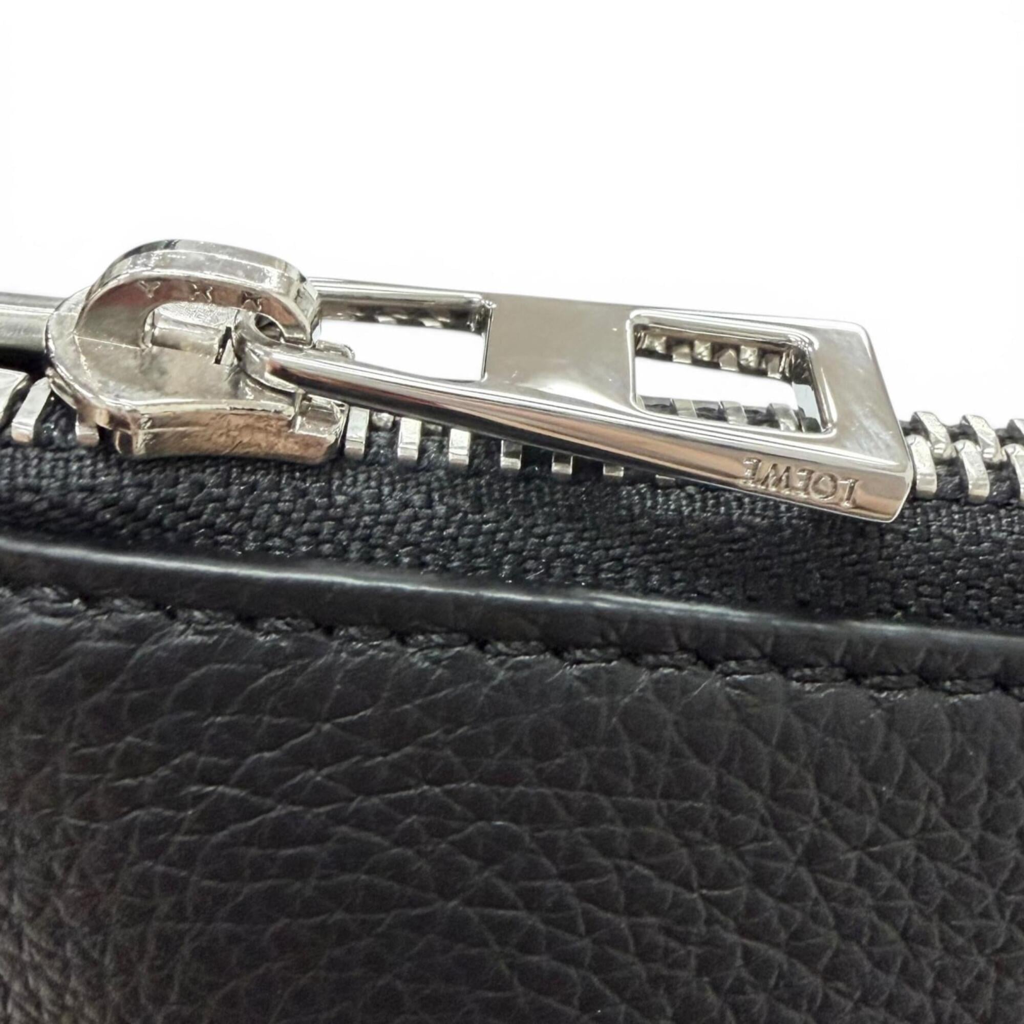LOEWE C660Z81X01 Leather Anagram Embossed Logo L-Zip Pouch Second Bag Clutch Black Men's — Like New