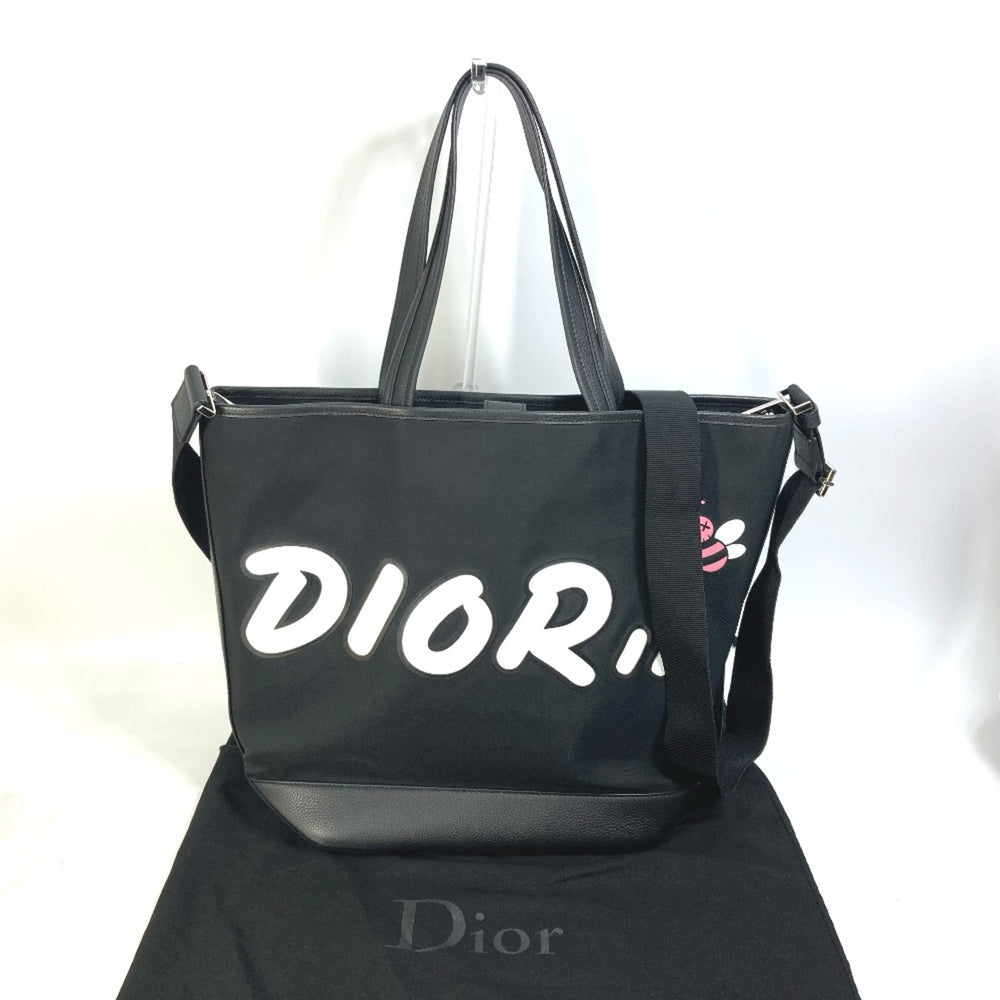 CHRISTIAN DIOR-Om KAWS collaboration Japan limited Crossbody 2WAY Bag Shoulder Bag Tote Bag Black Pink x White — Like New