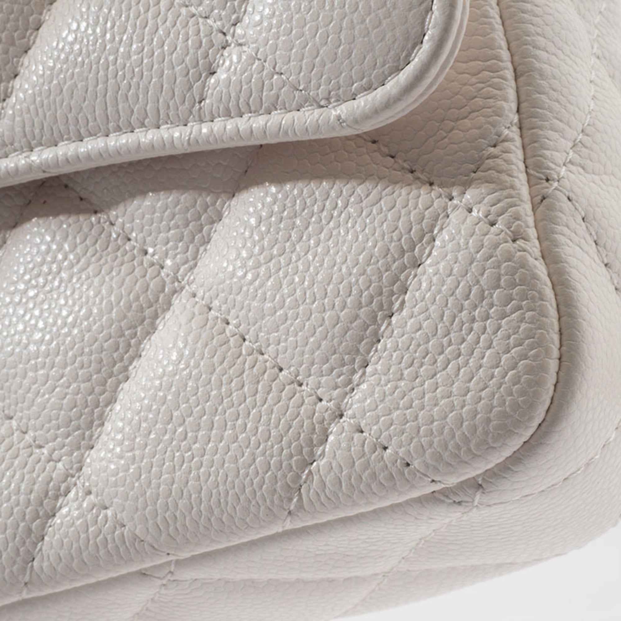 Chanel Matelasse Flap Phone Case Shoulder Bag White Women's Caviar Skin CHANEL — Like New