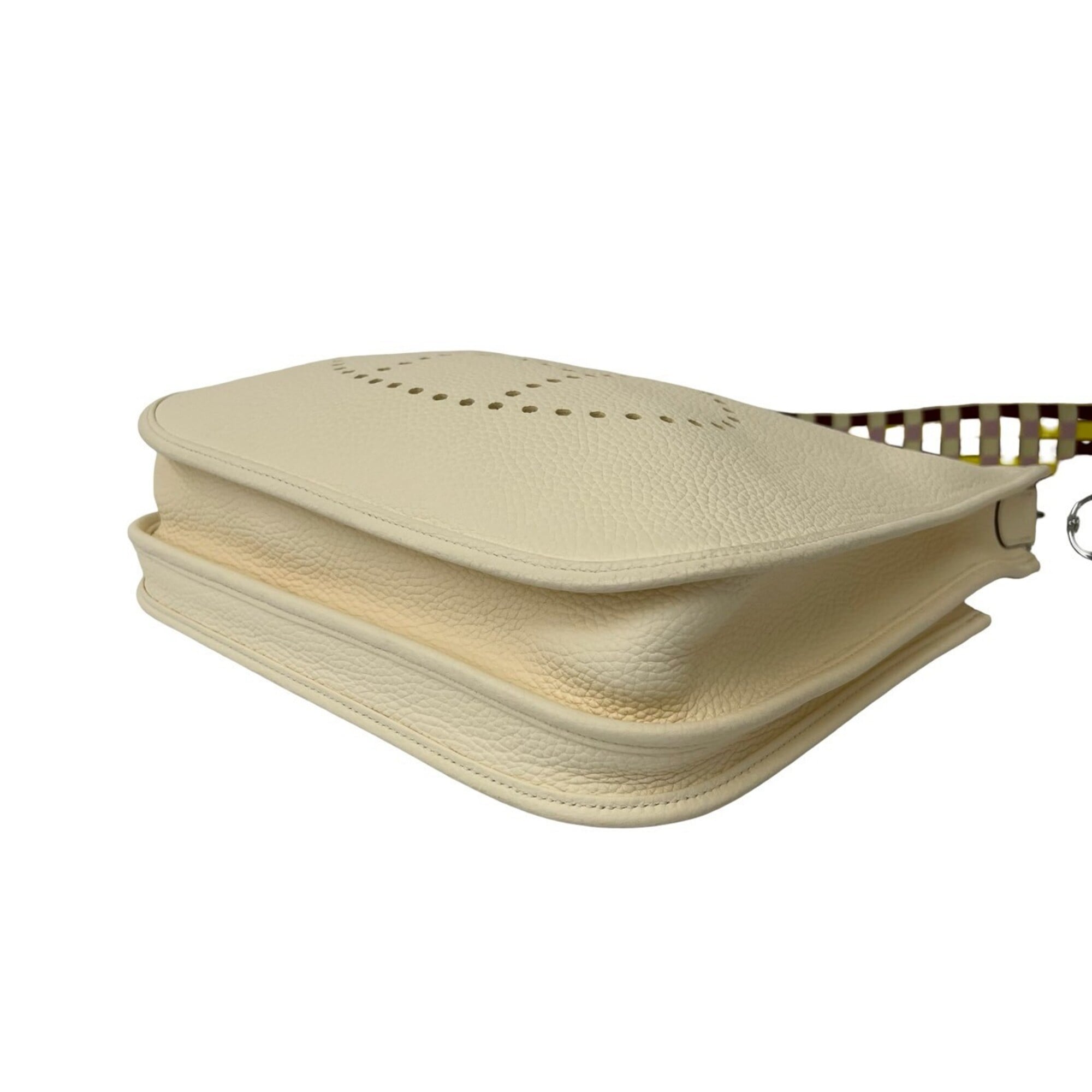 HERMES Evelyne 3 PM Taurillon Clemence Leather Shoulder Bag/Sacoche, Ivory, 65819 — Like New