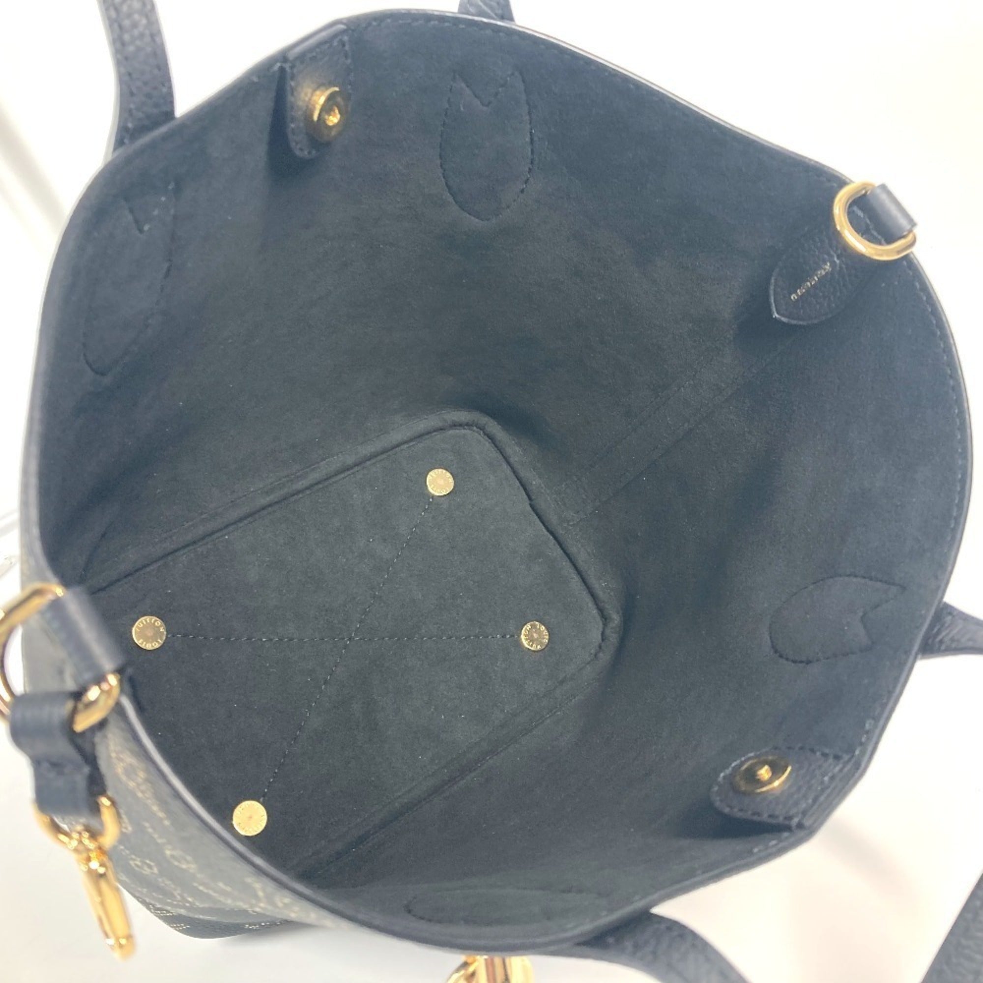 LOUIS VUITTON M23393 Monogram Mahina Blossom PM Tote Bag, Crossbody, Handbag, Shoulder Leather, Women's, Black, Like New — Like New