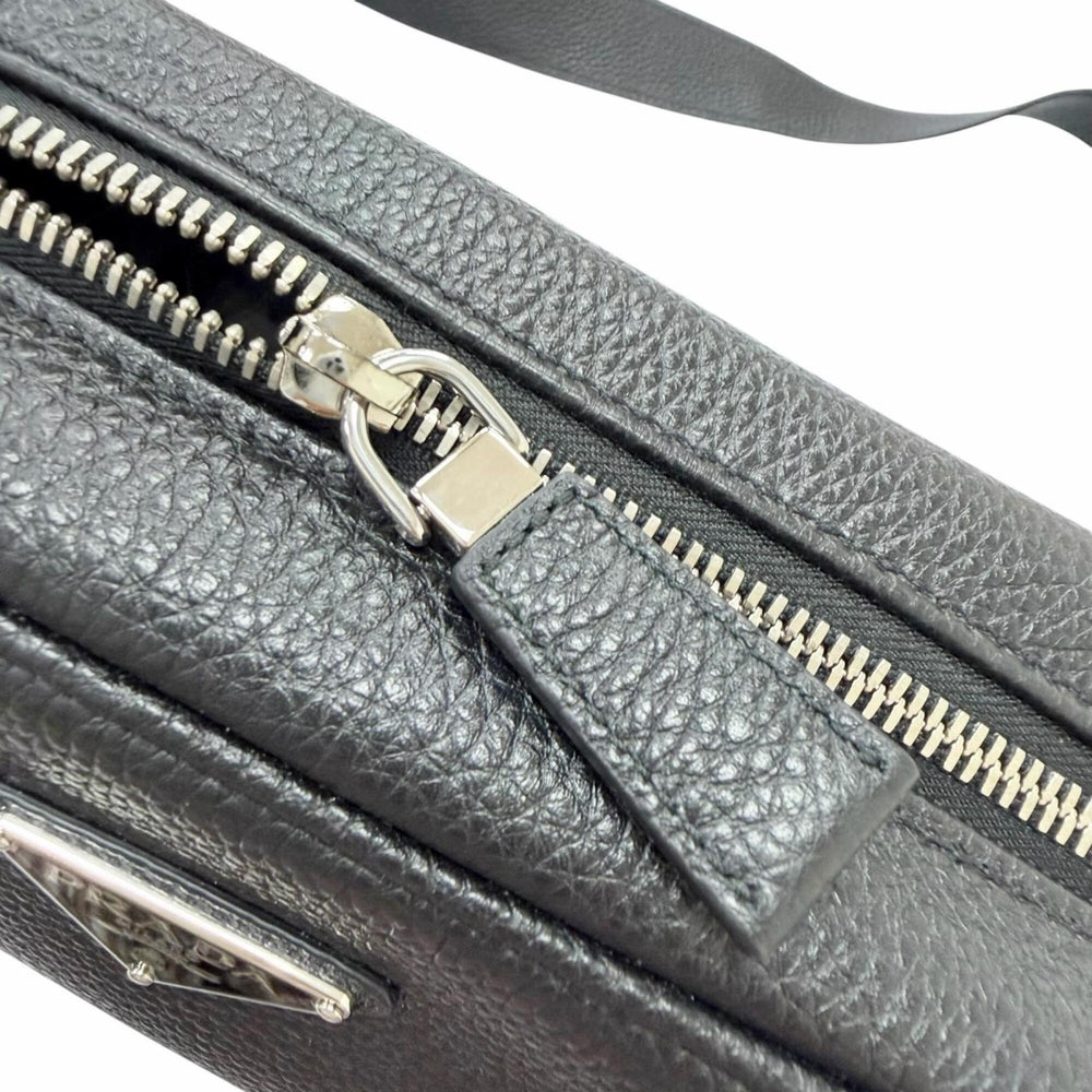 PRADA 2VH189 Leather Triangle Logo Crossbody Shoulder Bag, Black, Made in Italy, Recommended for Men — Like New