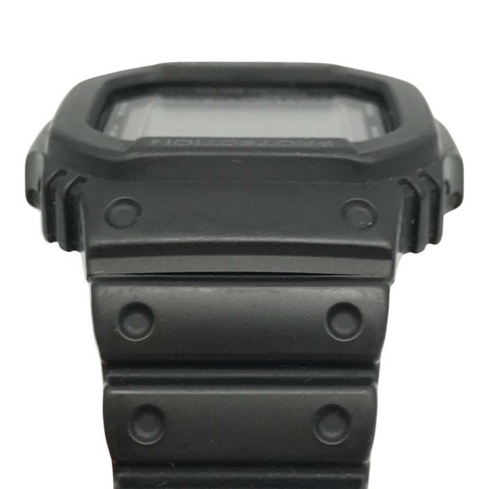 CASIO G-SHOCK 5600 Series Men's Digital Tough Solar Radio-Controlled Watch, Black GW-M5610-1BJF T1 — Good