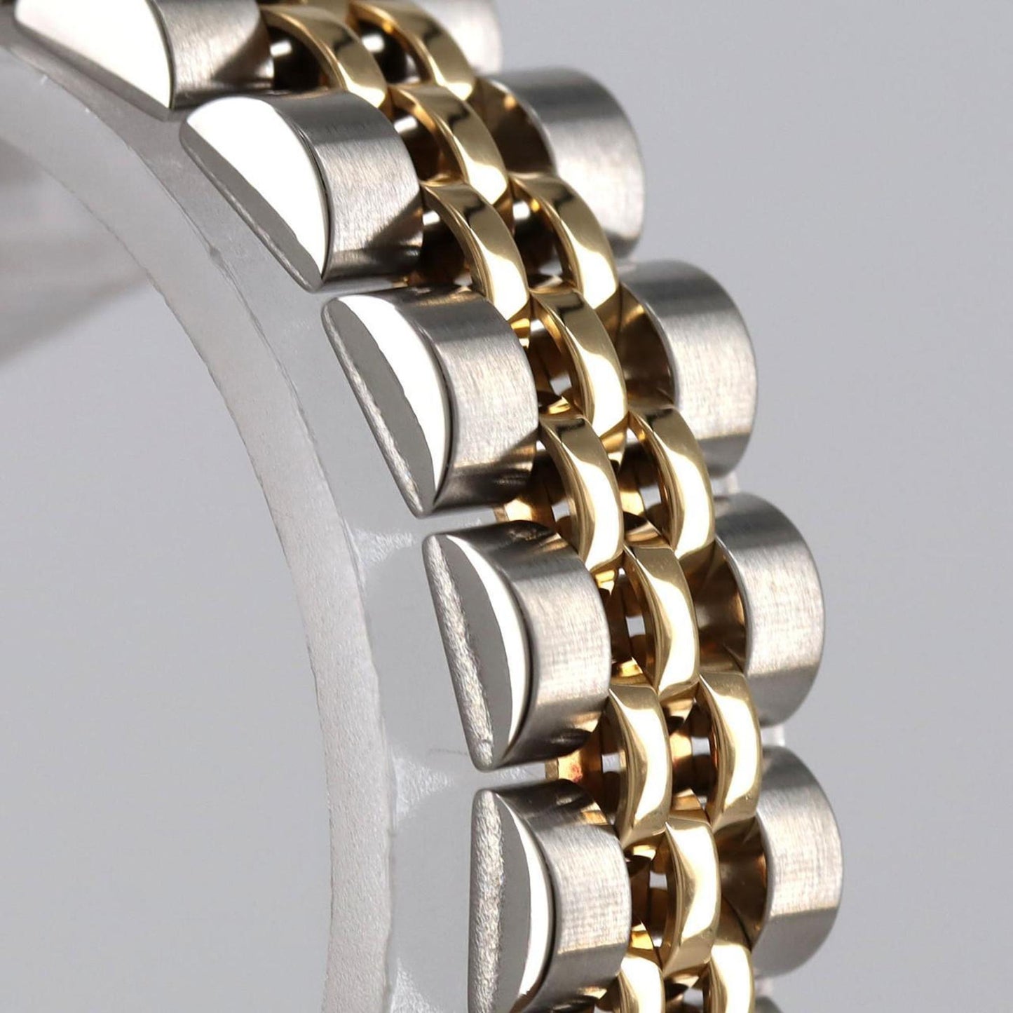 Rolex Datejust 69173 SSxYG Automatic Watch