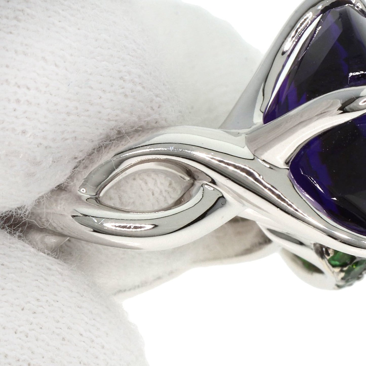 CHANEL Camellia, Amethyst, and Garnet #50 Ring, 18K White Gold, Women's