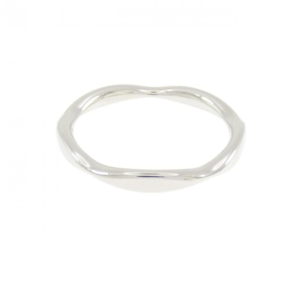 Chanel Camellia Ring — Like New