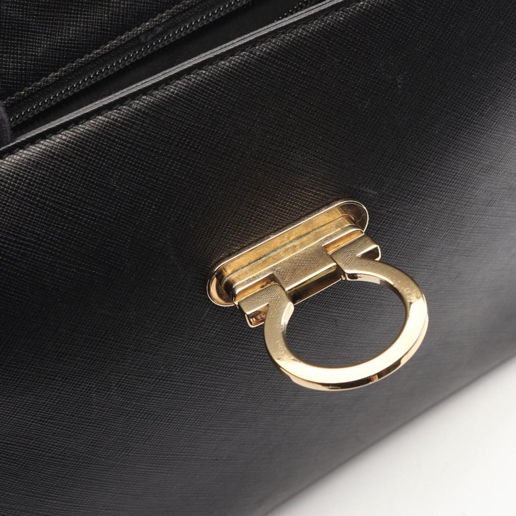 Salvatore Ferragamo Gancini handbag, leather, women's, black, size 21 0290