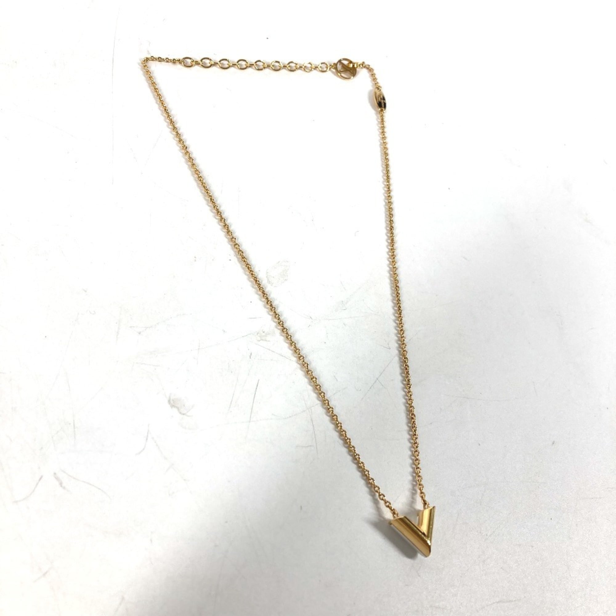 LOUIS VUITTON M69618 Chain Essential V Pearl Accessory Necklace Metal Women's Gold — Like New